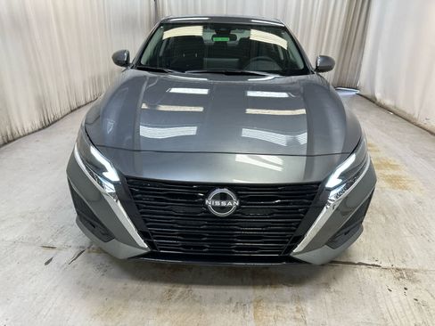 New 2025 Nissan Altima 2.5 SV image 7