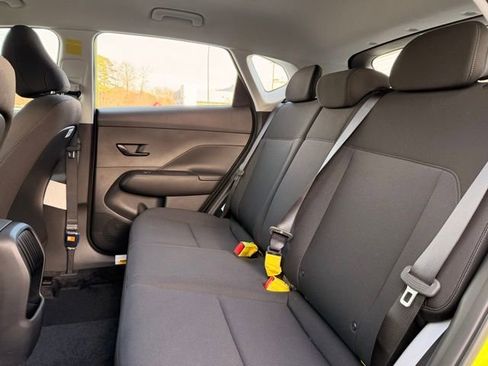 New 2026 Hyundai Kona SE image 26