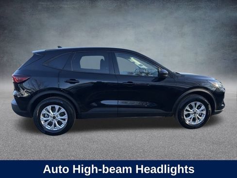 Used 2025 Ford Escape Active image 11