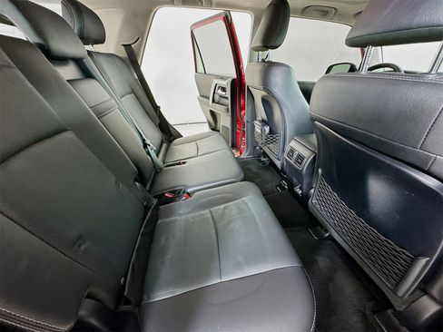 Used 2022 Toyota 4Runner Limited image 30