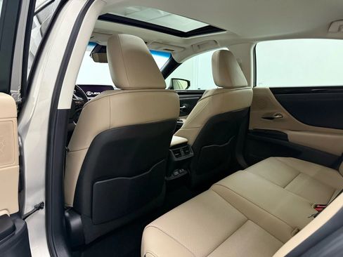 Used 2020 Lexus ES 350 w/ Premium Package image 51