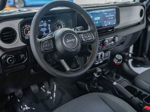 Used 2024 Jeep Wrangler Sport AWD/4WD image 26