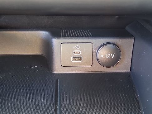 Used 2025 Ford Escape Active w/ Cold Weather Package image 10