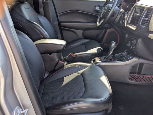 Used 2020 Jeep Compass Trailhawk w/ Cold Weather Group image 26