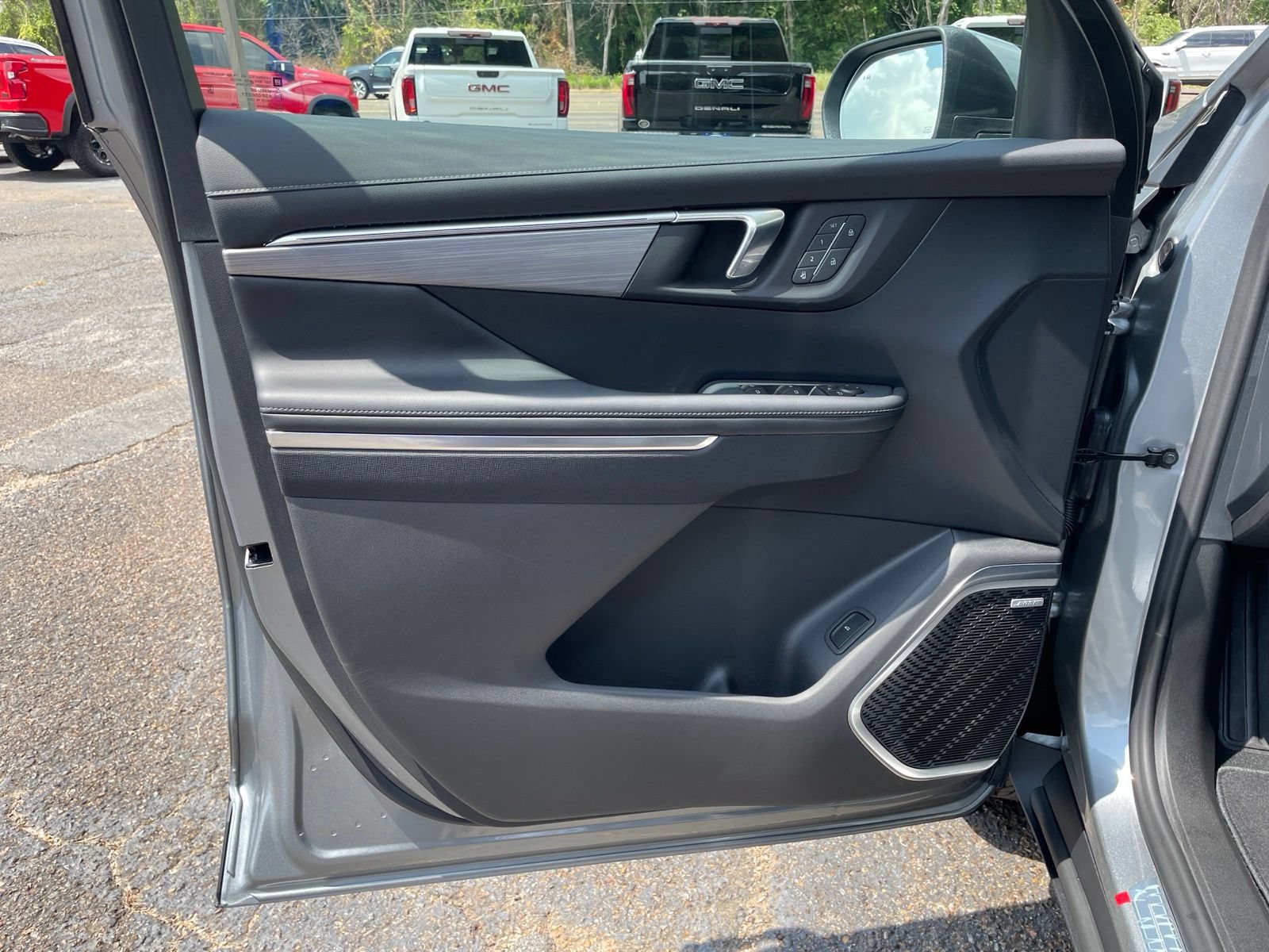 New 2026 Buick Enclave Preferred w/ Power Package FWD image 15