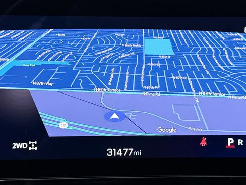 Used 2025 Chevrolet Suburban Z71 image 54