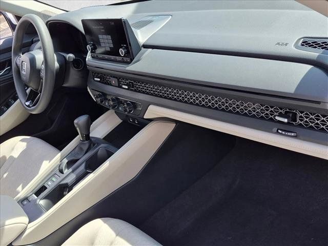 Used 2023 Honda Accord EX image 21