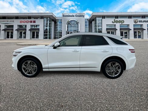 Used 2025 Genesis GV70 2.5T AWD/4WD image 5