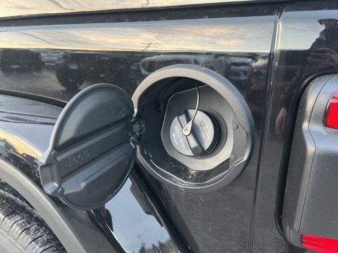 New 2026 Jeep Wrangler Sahara image 7