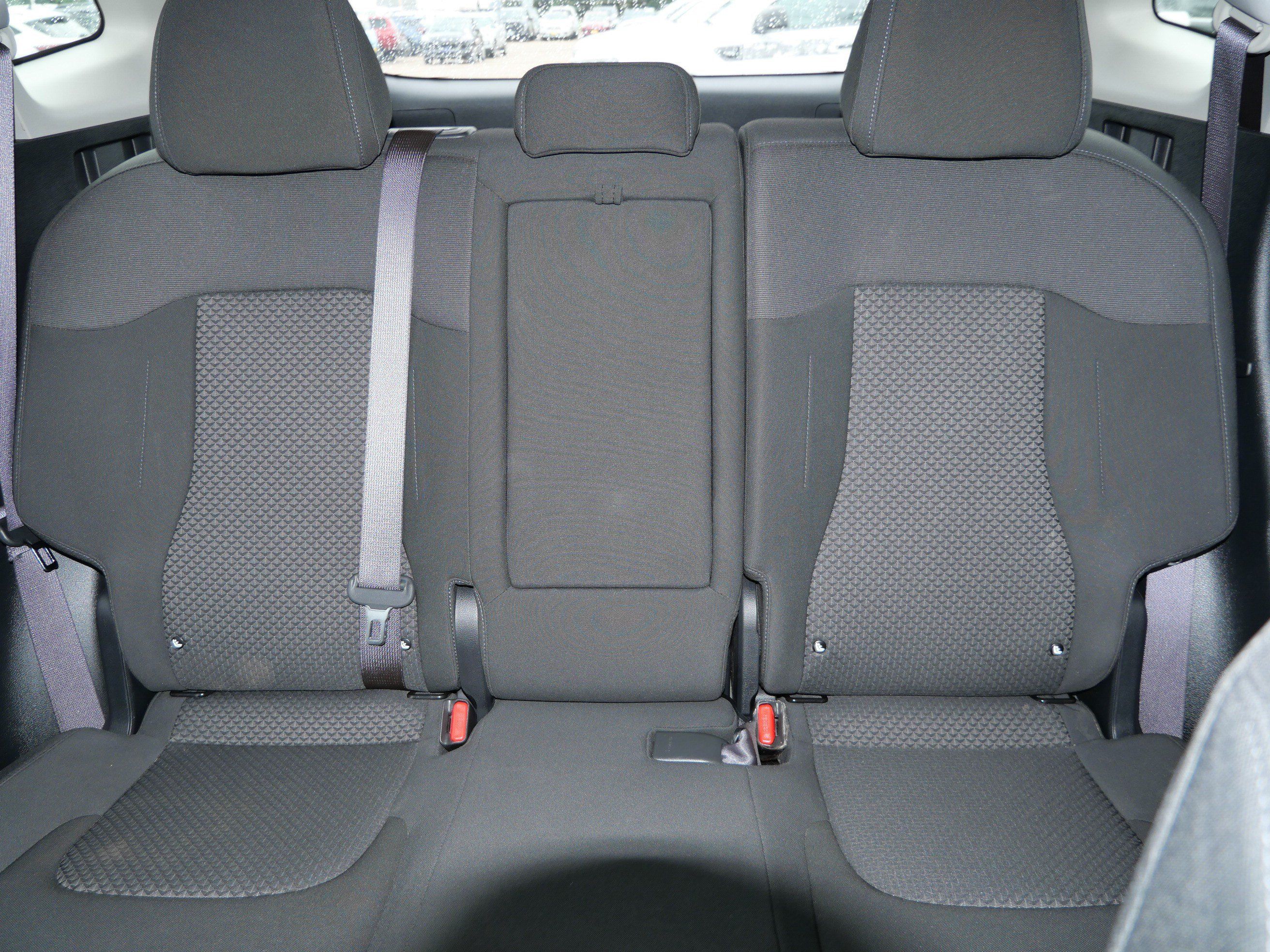 Used 2023 Kia Sportage LX AWD/4WD image 13