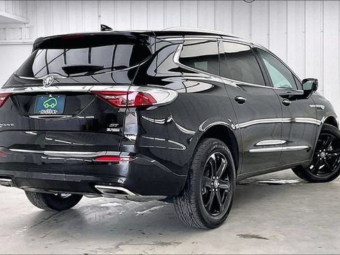 Certified 2023 Buick Enclave Essence w/ Experience Buick Package AWD/4WD image 12
