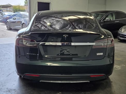 Used 2014 Tesla Model S P85 RWD image 3