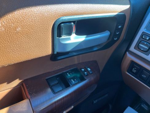 Used 2012 Toyota Sequoia Platinum image 24