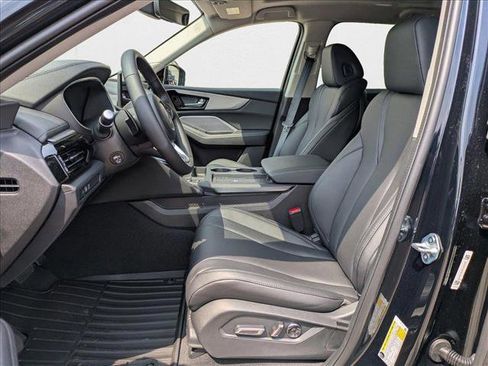New 2025 Acura MDX SH-AWD image 4