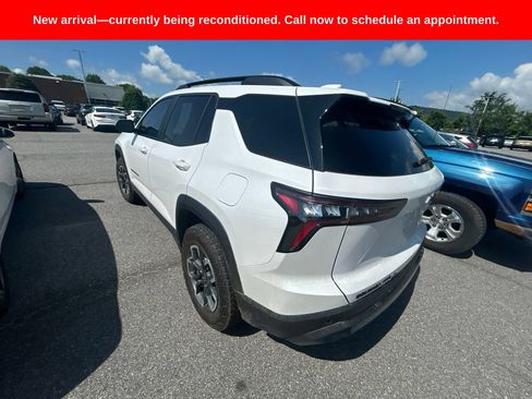 Used 2025 Chevrolet Equinox ACTIV w/ Convenience Package III AWD/4WD image 14