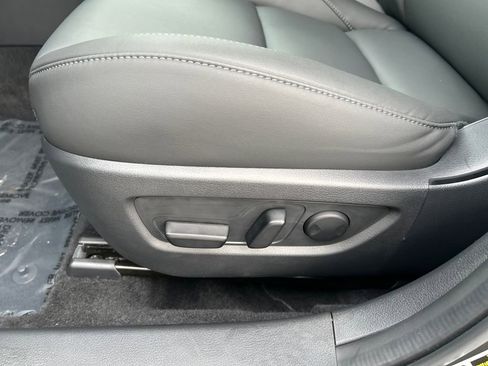 New 2025 MAZDA CX-30 AWD 2.5 S w/ Preferred Package image 16