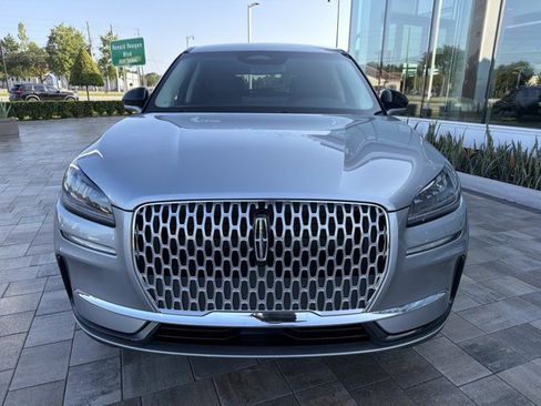 Used 2024 Lincoln Corsair FWD image 7