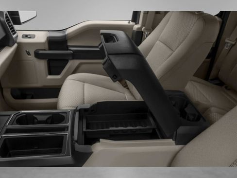 Used 2015 Ford F150 XLT w/ Equipment Group 302A Luxury image 12