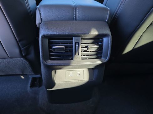 New 2026 Nissan Murano SL image 18