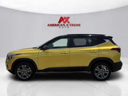 Used 2023 Kia Seltos S FWD image 2