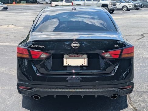 Used 2024 Nissan Altima 2.5 SL FWD image 6