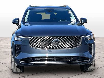 Used 2025 Volvo XC90 B6 Core w/ Protection Package Premier