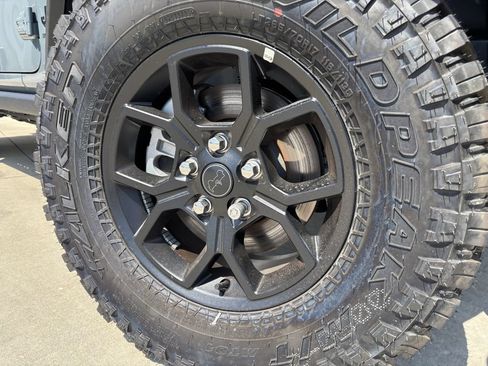 New 2026 Jeep Wrangler Unlimited Sport AWD/4WD image 9