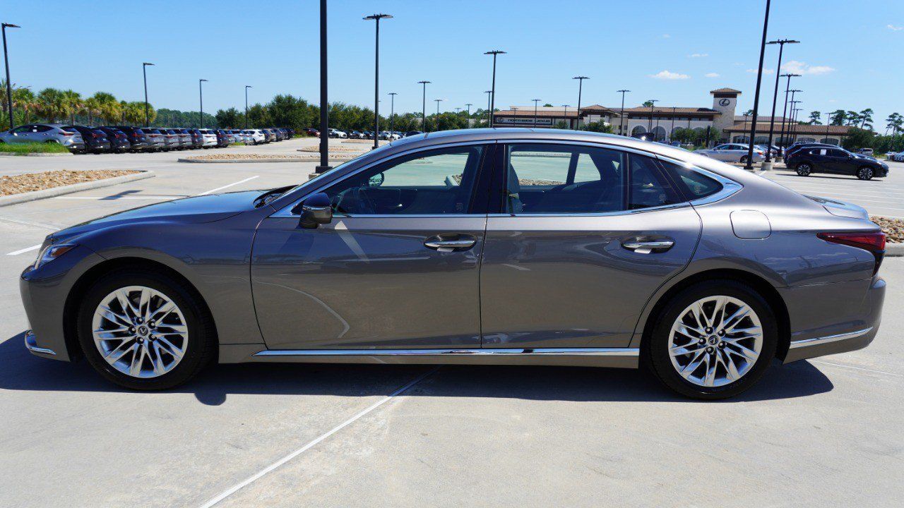 Certified 2022 Lexus LS 500 AWD w/ Interior Upgrade Package image 5