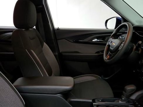 Used 2023 Chevrolet TrailBlazer LT w/ Confidence II Package image 24
