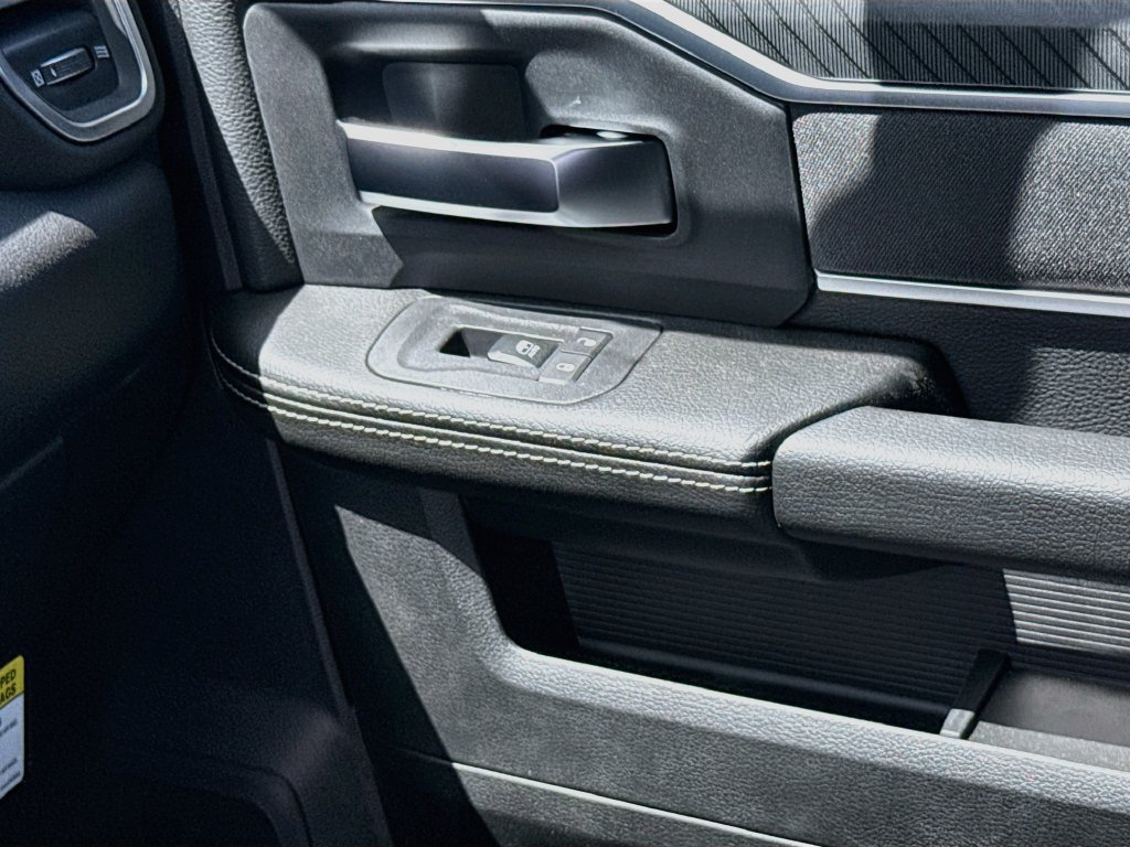 New 2026 RAM 3500 Big Horn AWD/4WD image 21