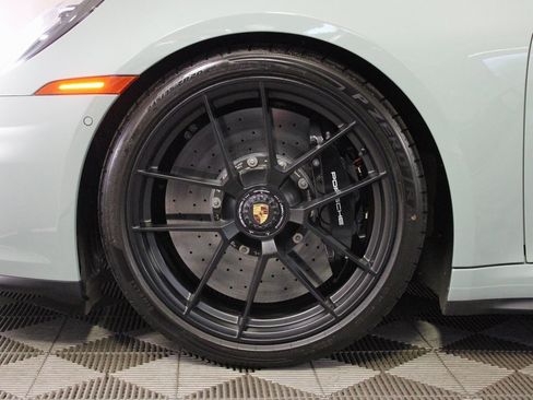 Used 2025 Porsche 911 Carrera 4 GTS image 38