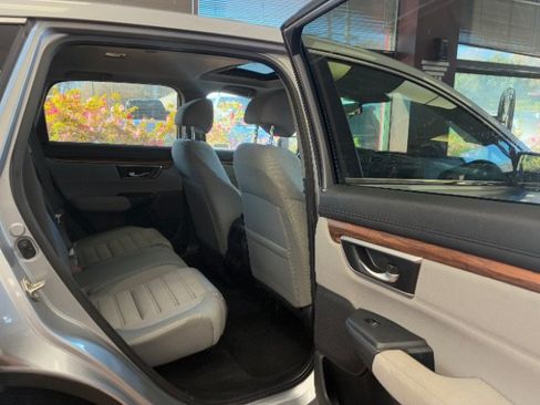 Used 2019 Honda CR-V EX image 30