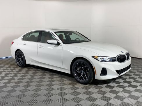 Used 2026 BMW 330i Sedan w/ Convenience Package image 6
