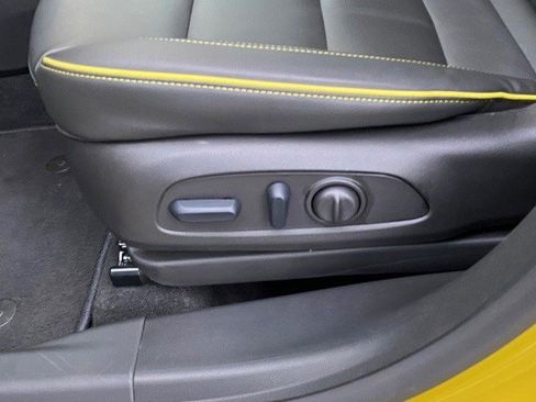 Certified 2025 Chevrolet TrailBlazer ACTIV w/ Driver Confidence Package image 29