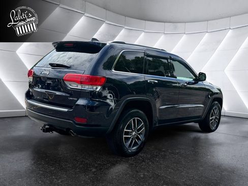 Used 2018 Jeep Grand Cherokee Limited AWD/4WD image 4