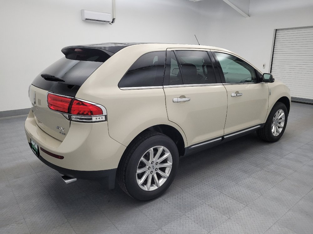 Used 2014 Lincoln MKX AWD w/ Equipment Group 102A image 10