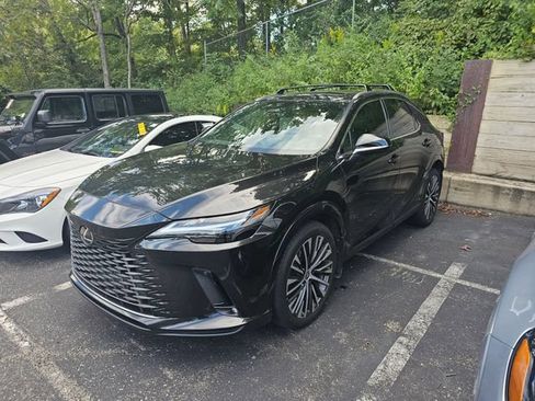 Used 2023 Lexus RX 350 Premium Plus w/ Accessory Package AWD/4WD image 3