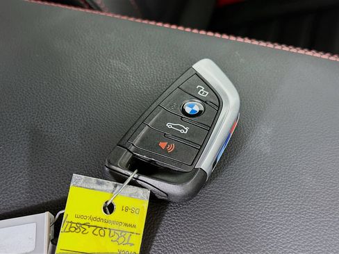 Used 2026 BMW M2 w/ Lighting Package RWD image 40