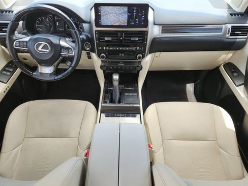 Used 2023 Lexus GX 460 Premium image 24