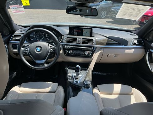 Used 2016 BMW 330e RWD image 17