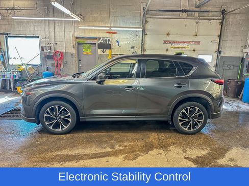 Used 2022 MAZDA CX-5 AWD 2.5 S w/ Premium Package image 6