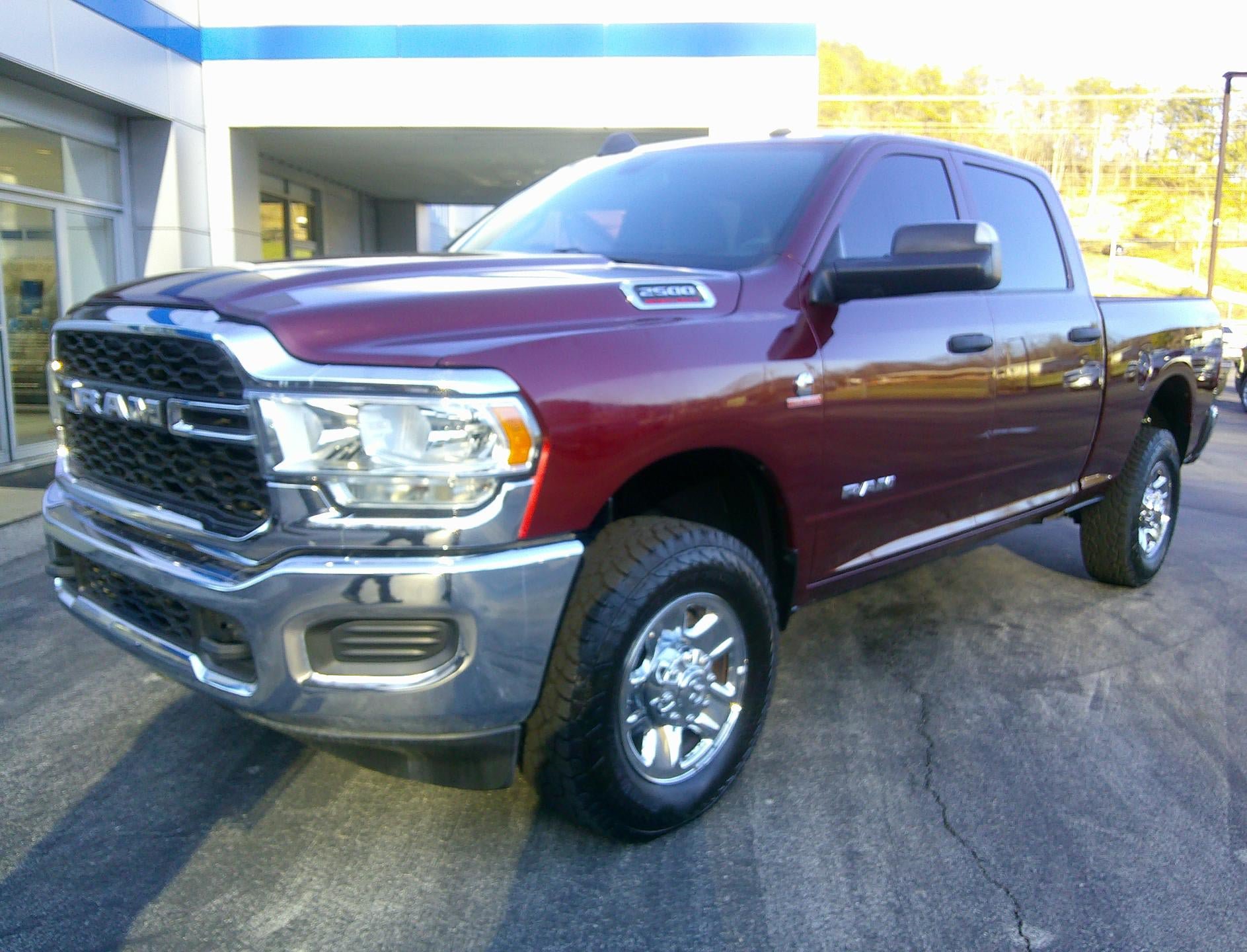 Used 2021 RAM 2500 Tradesman AWD/4WD image 1