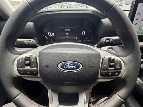 New 2026 Ford Explorer Active RWD image 23