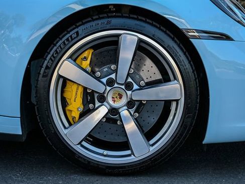 Used 2024 Porsche 911 Carrera S RWD image 15