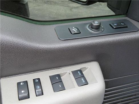 Used 2015 Ford F250 Lariat w/ Lariat Ultimate Package image 11