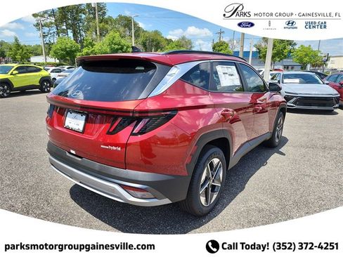 New 2025 Hyundai Tucson SEL image 3