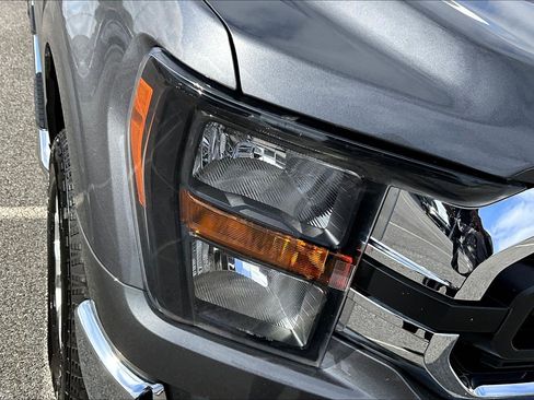 Used 2023 Ford F150 XLT image 33