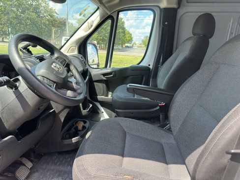 Used 2023 RAM ProMaster 2500 FWD image 16
