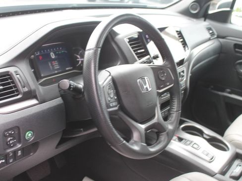 Used 2023 Honda Passport EX-L image 16