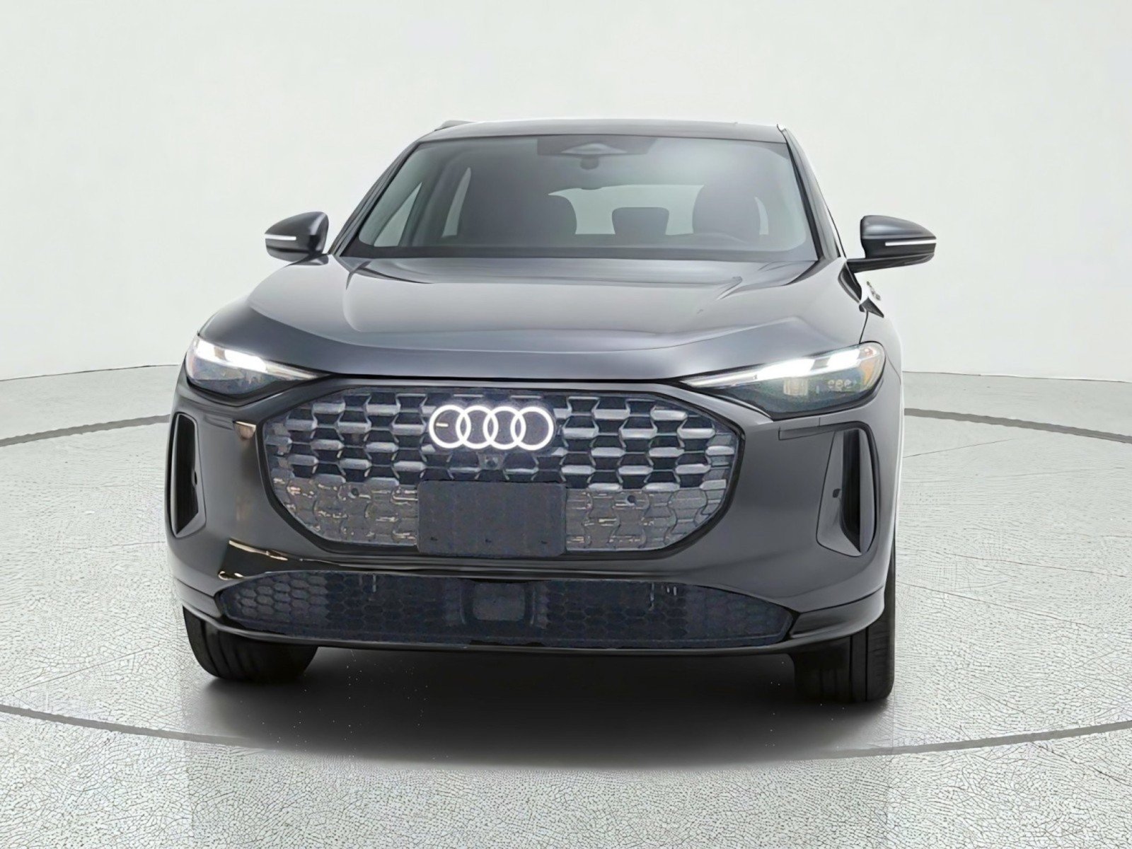 New 2026 Audi Q5 Premium AWD/4WD image 2